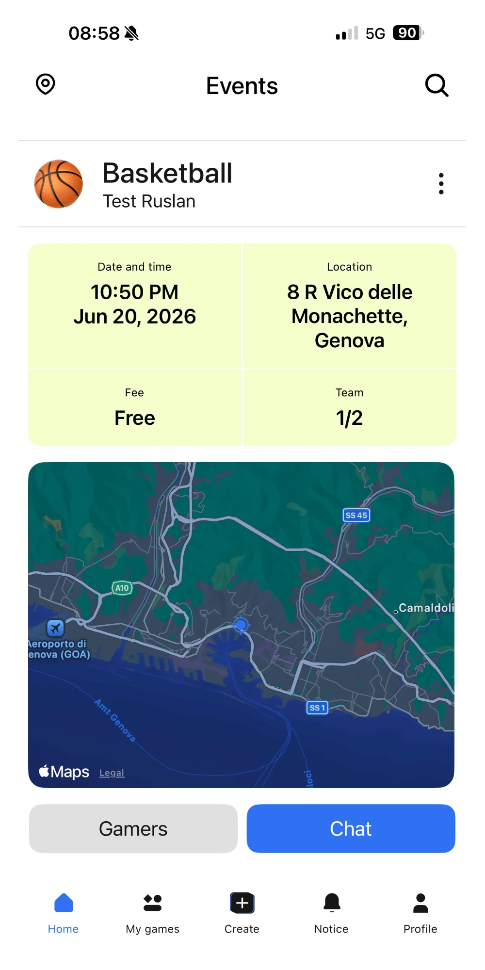 Team Team sports meetup app screenshot: pickup game event page with venue, time and participants